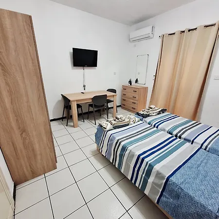 Апартаменты Lovely Paceville D